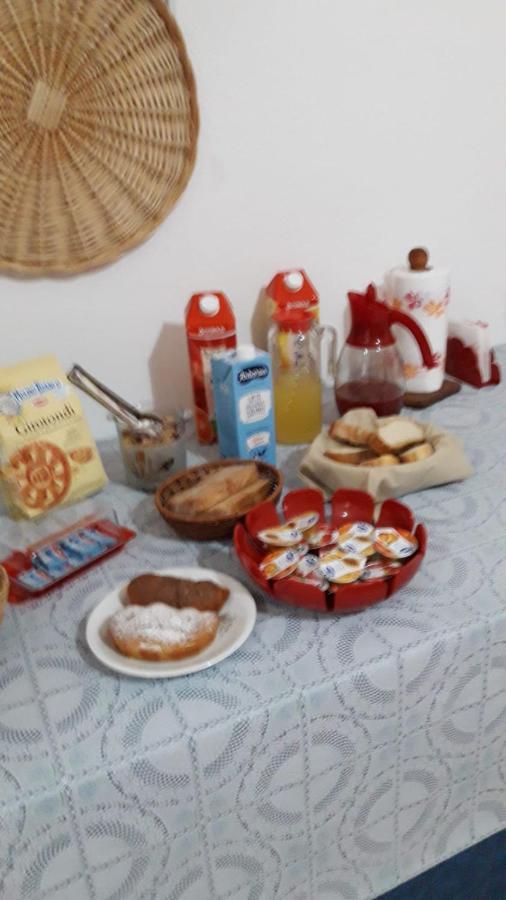 4 Stagioni Bed and Breakfast Villasimius Exteriör bild