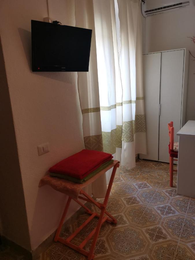 4 Stagioni Bed and Breakfast Villasimius Exteriör bild