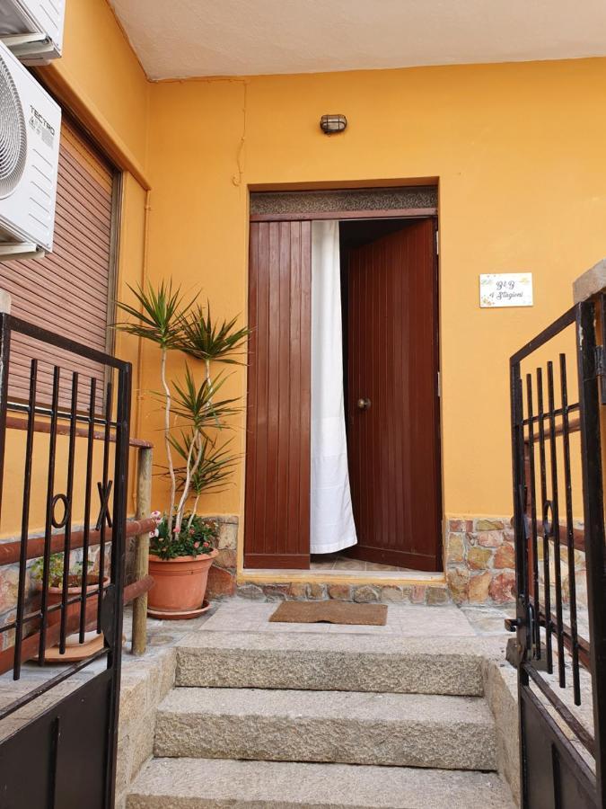 4 Stagioni Bed and Breakfast Villasimius Exteriör bild