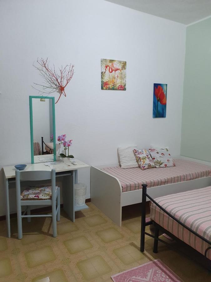 4 Stagioni Bed and Breakfast Villasimius Exteriör bild