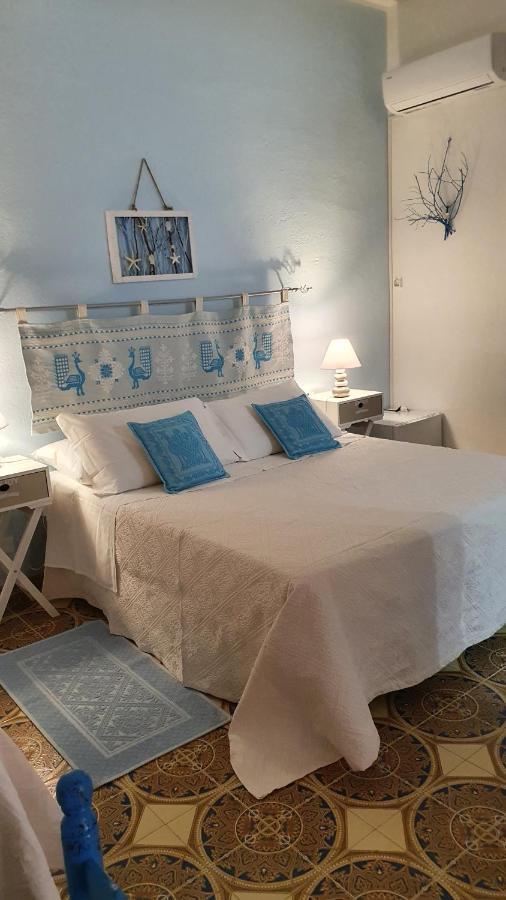 4 Stagioni Bed and Breakfast Villasimius Exteriör bild